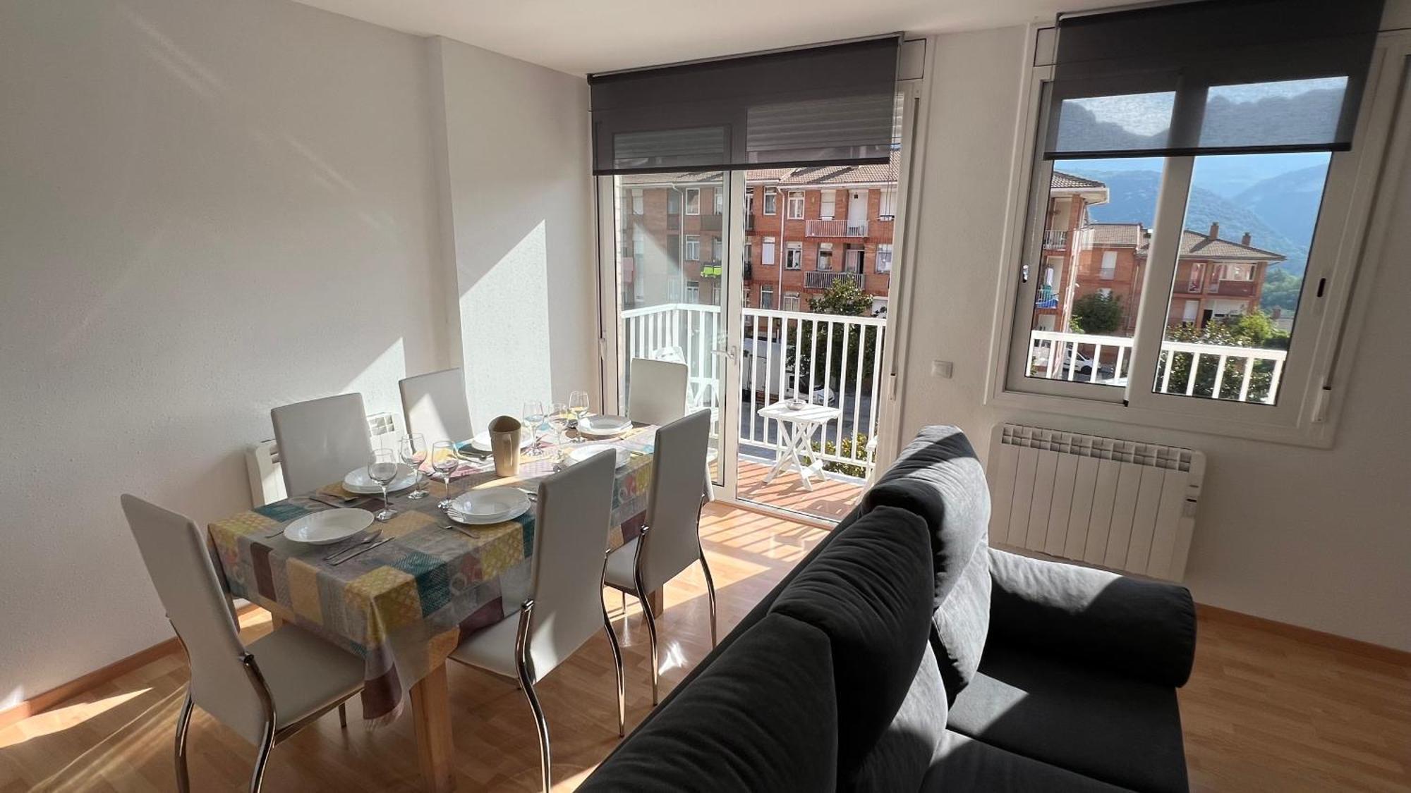 Apartament Acollidor Al Bergueda 6P Sant Jordi de Cercs Exterior foto